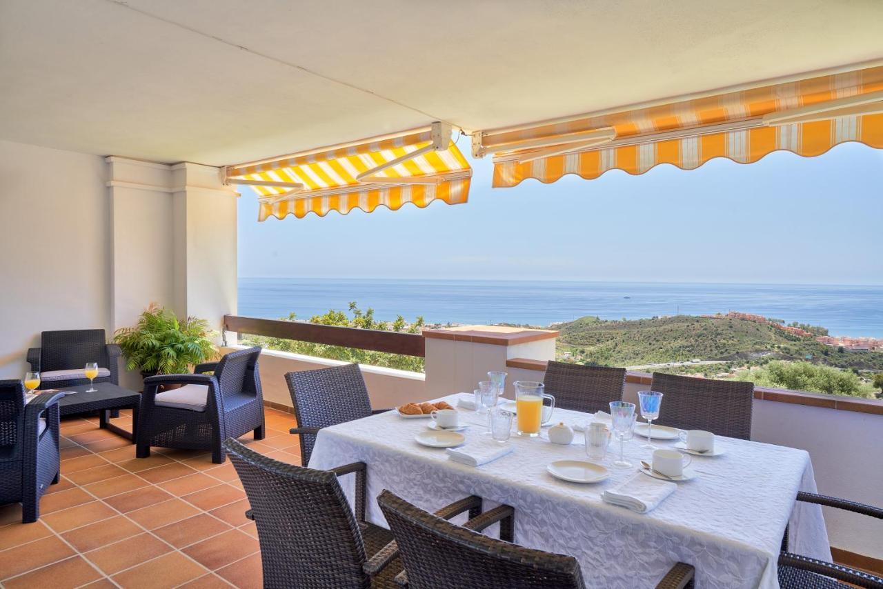 Neptuno Malaga Apartamento De Lujo Rincón de la Victoria Exterior foto