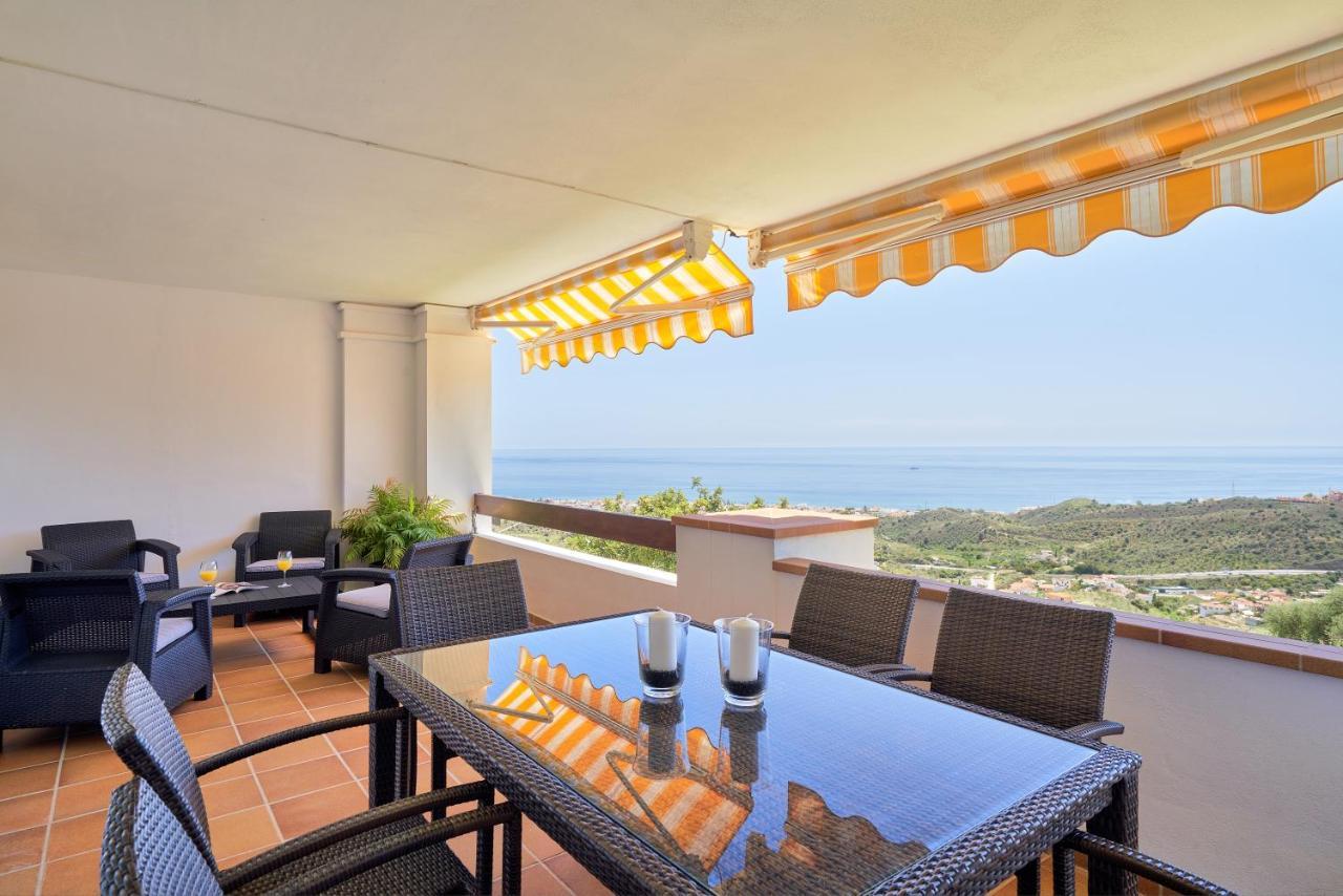 Neptuno Malaga Apartamento De Lujo Rincón de la Victoria Exterior foto